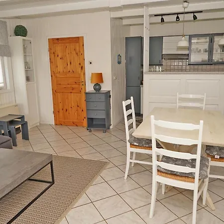 Blockhaus _ Zentral Zum Hafen_ Str דאמפ