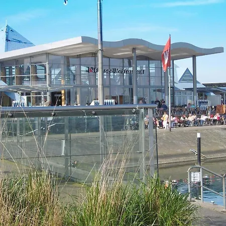 Blockhaus _ Zentral Zum Hafen_ Str דאמפ